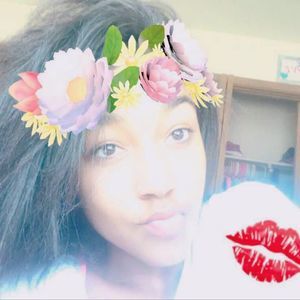 Meet your Posher, Anastacia